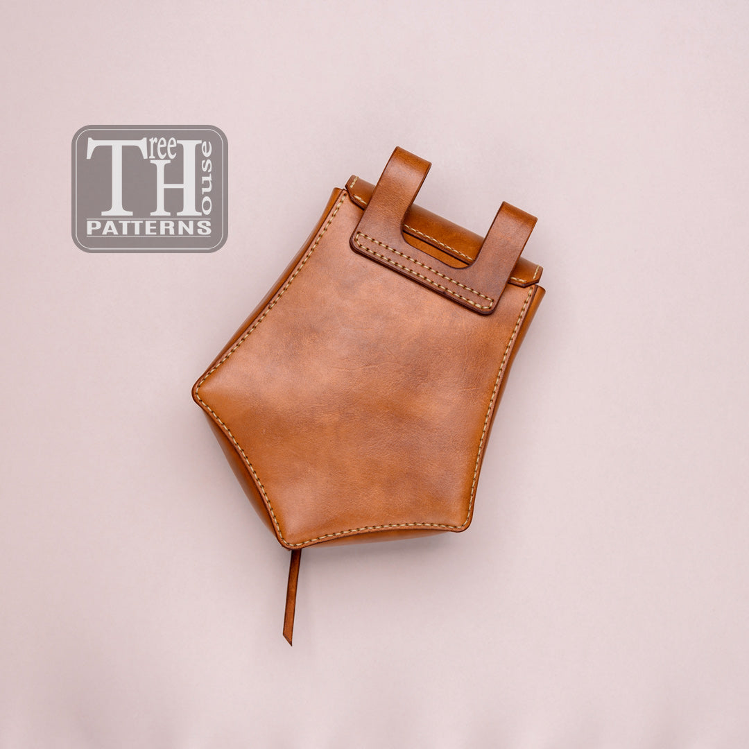 Leather pattern for belt bag in medieval style PDF and DXF files, renaissance belt bag digital template