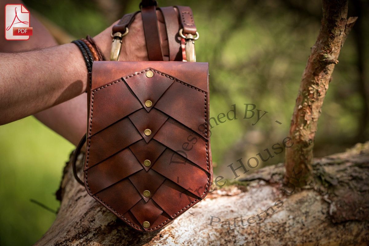 Medieval crossbody bag leather pattern PDF