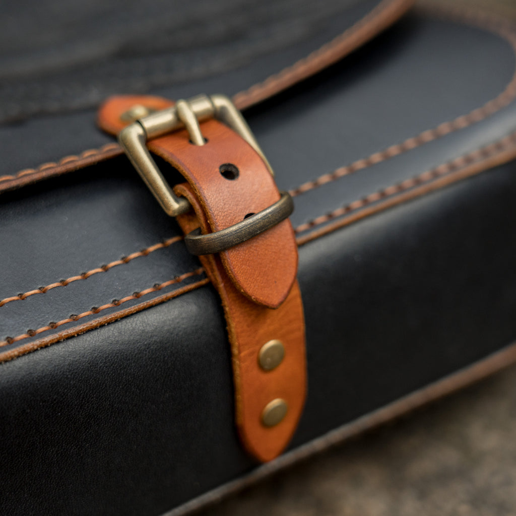Leather Crossbody Bag Pattern – Raven PDF, DXF & SVG